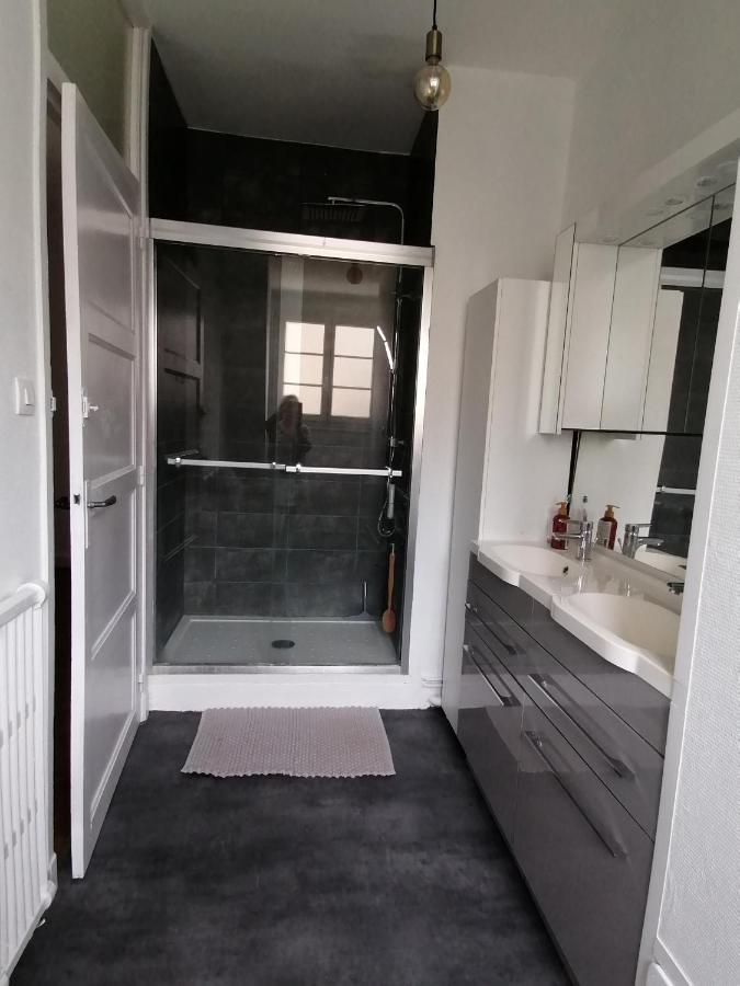 Appartement 85 M2 Centre-Ville Entierement Renove Ле-Крёзо Экстерьер фото